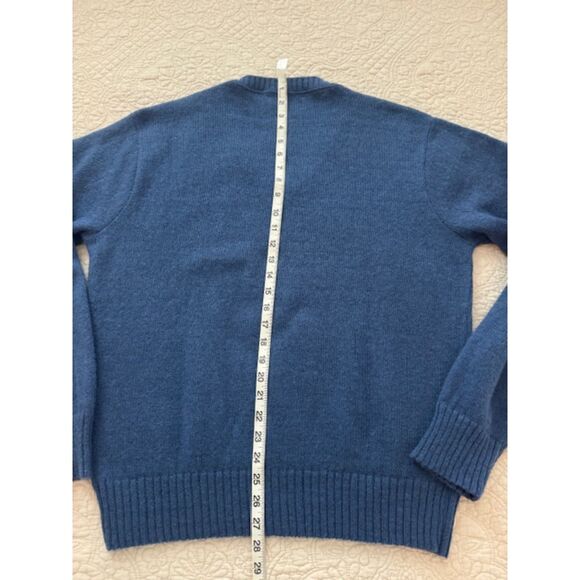 NWOT Puritan Shetland Wool V-neck sweater, blue, XL, made in USA. - Picture 5 of 6